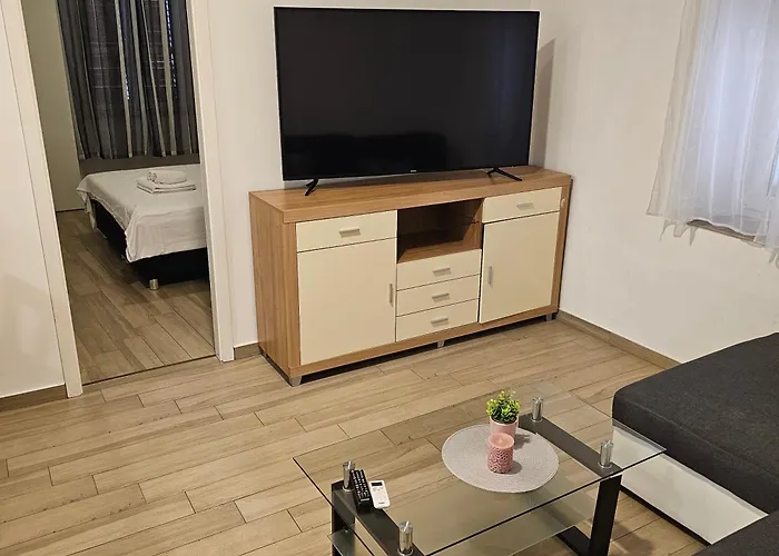 Jadran - 2 Bedroom For 6 People Lejlighed Zadar